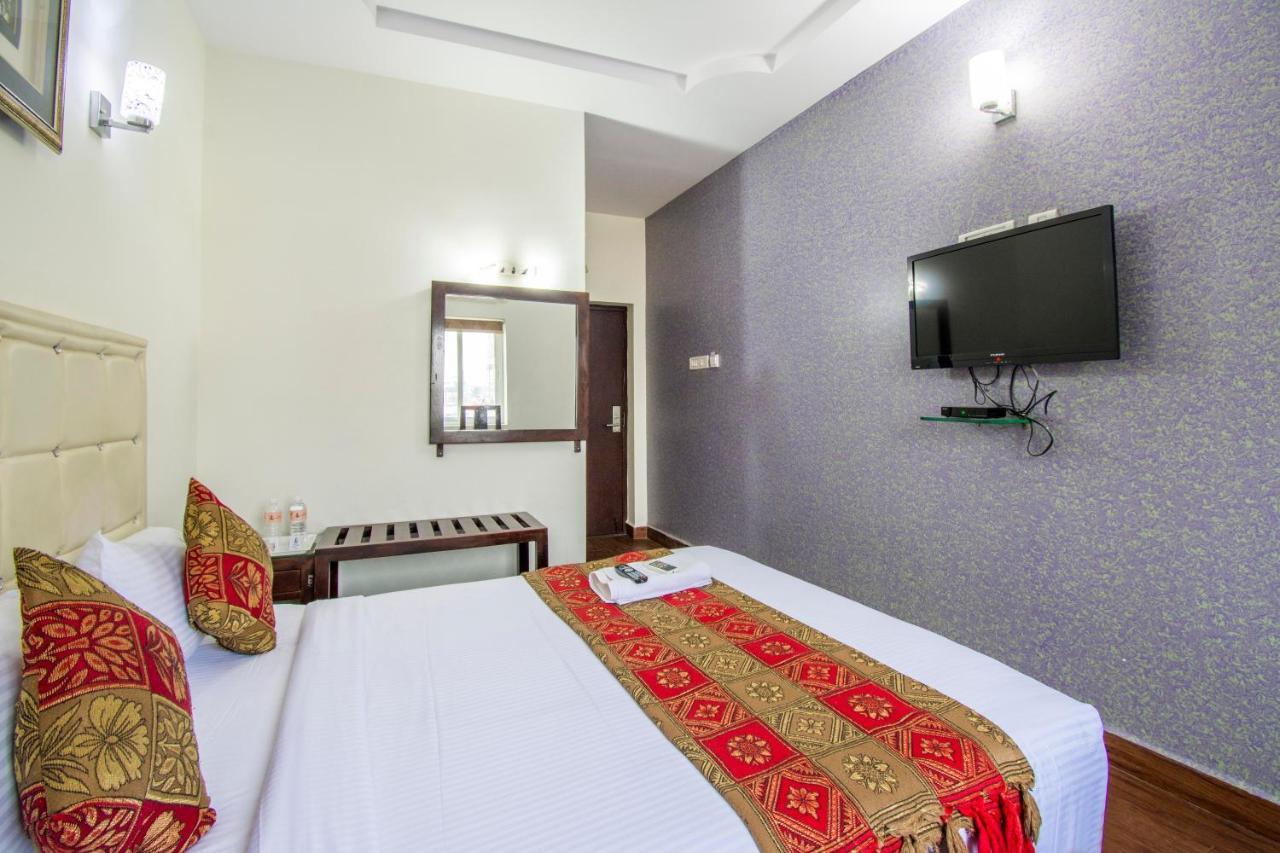Hotel Executive Inn Vijayawāda Zewnętrze zdjęcie